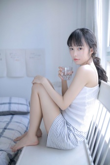 女刑警被两个黑人挺进